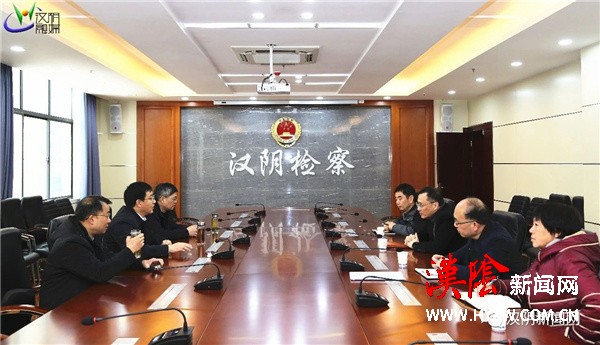 刘爱军到派驻县检察院纪检监察组调研工作