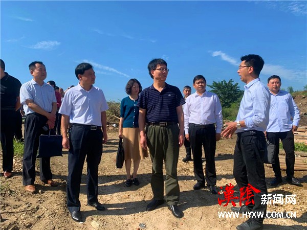 雷西明到陕澳中医药产业园调研灾后重建和项目推进情况