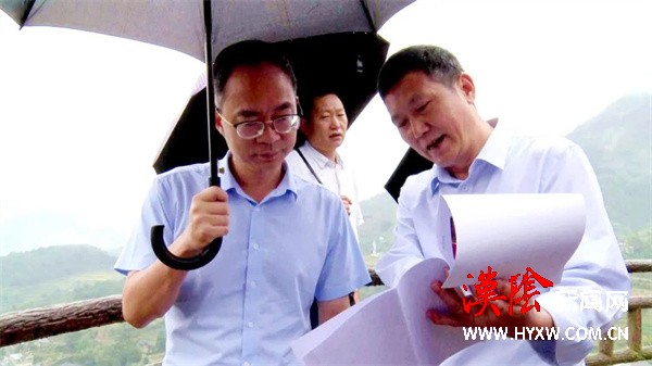 汉阴：代县长陈永乐到漩涡镇调研凤凰山隧道项目及旅游产业发展情况