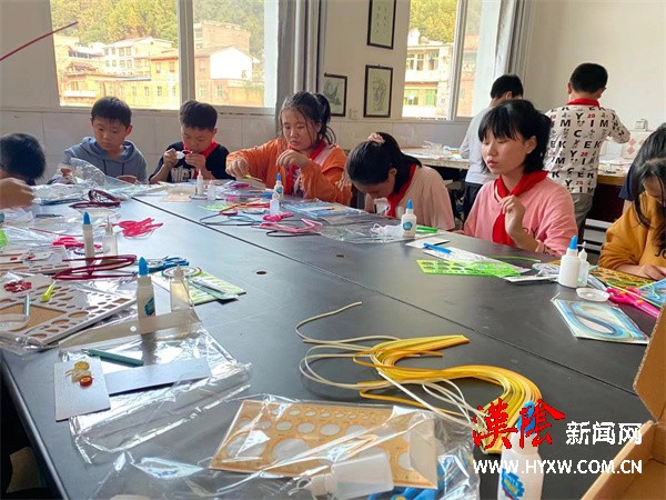 汉阴县漩涡初级中学乡村学校少年宫特色兴趣社团载梦起航