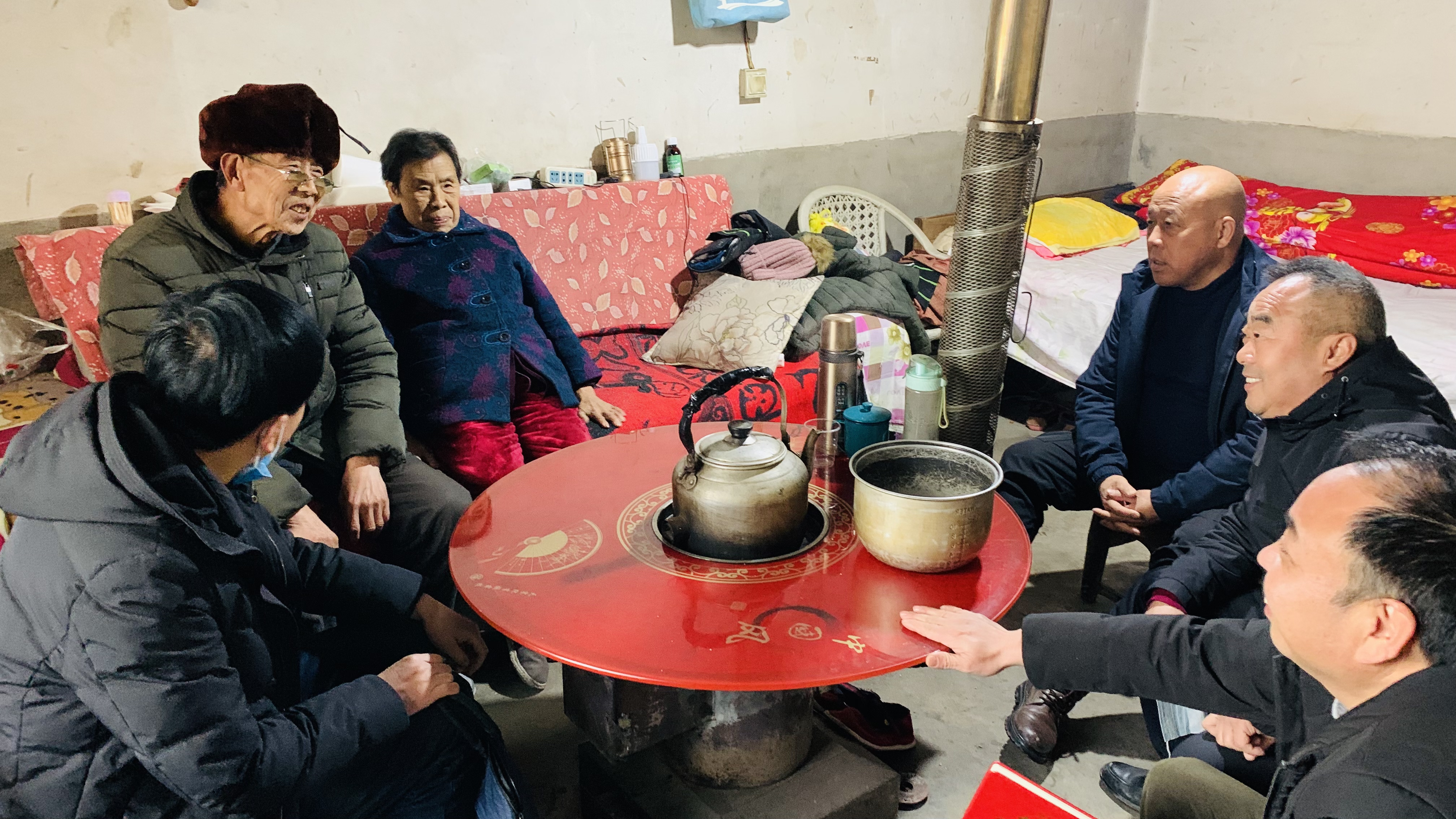 汉阴县城关镇：党员干部走“亲戚” 真情遍访暖民心
