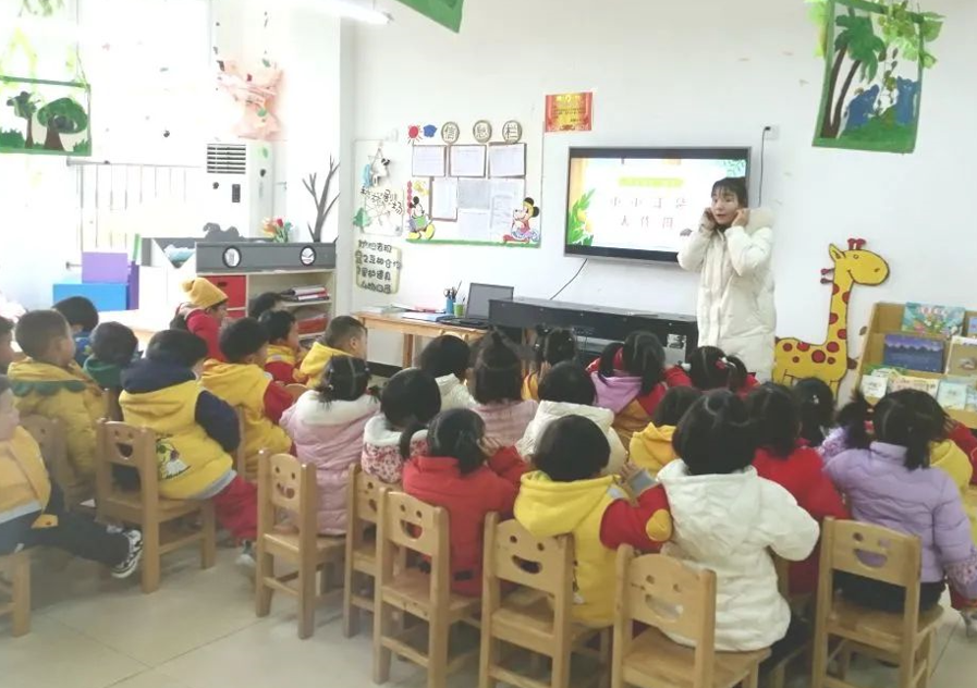 蒲溪镇中心幼儿园开展“全国爱耳日”主题活动