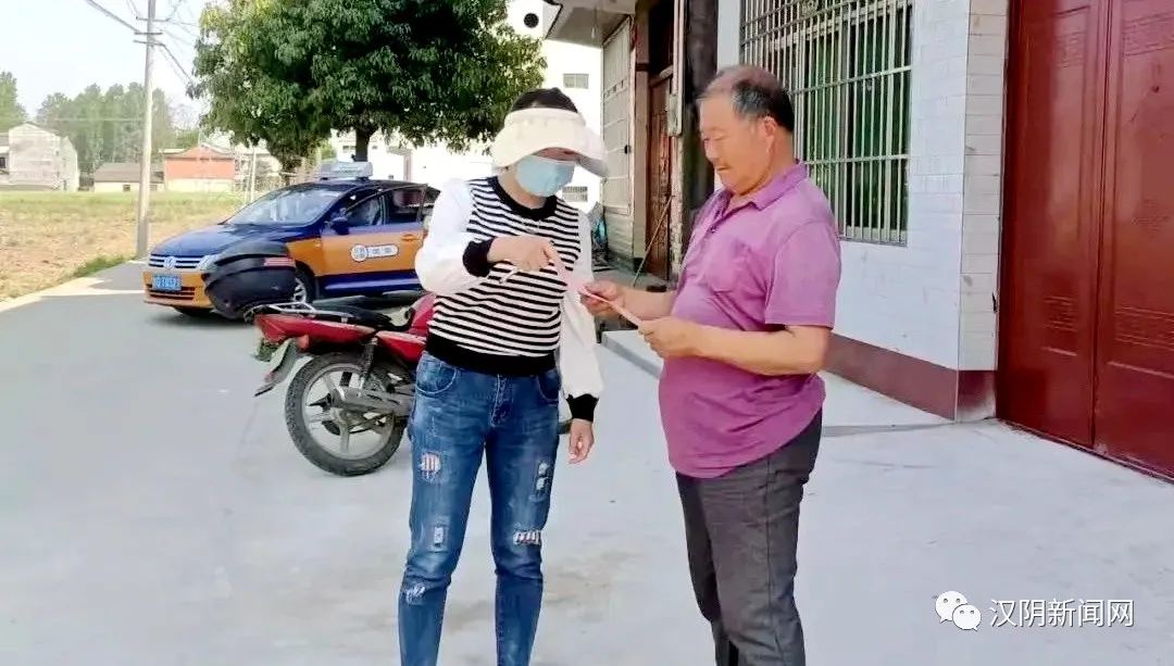 【生态汉阴】汉阴：抢前抓早织密秸秆禁烧防护网
