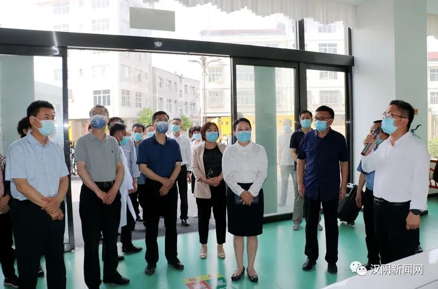 省人大社会建设委员会主任委员惠进才来汉阴开展老龄事业发展暨养老服务立法调研