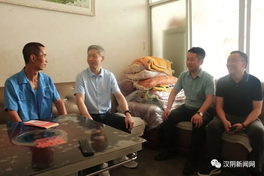 【庆“八一”】汉阴：黄邦平开展“八一”走访慰问活动
