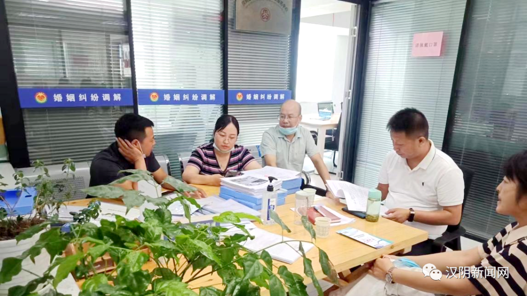 省医保局检查组来汉阴县开展行风建设专项检查