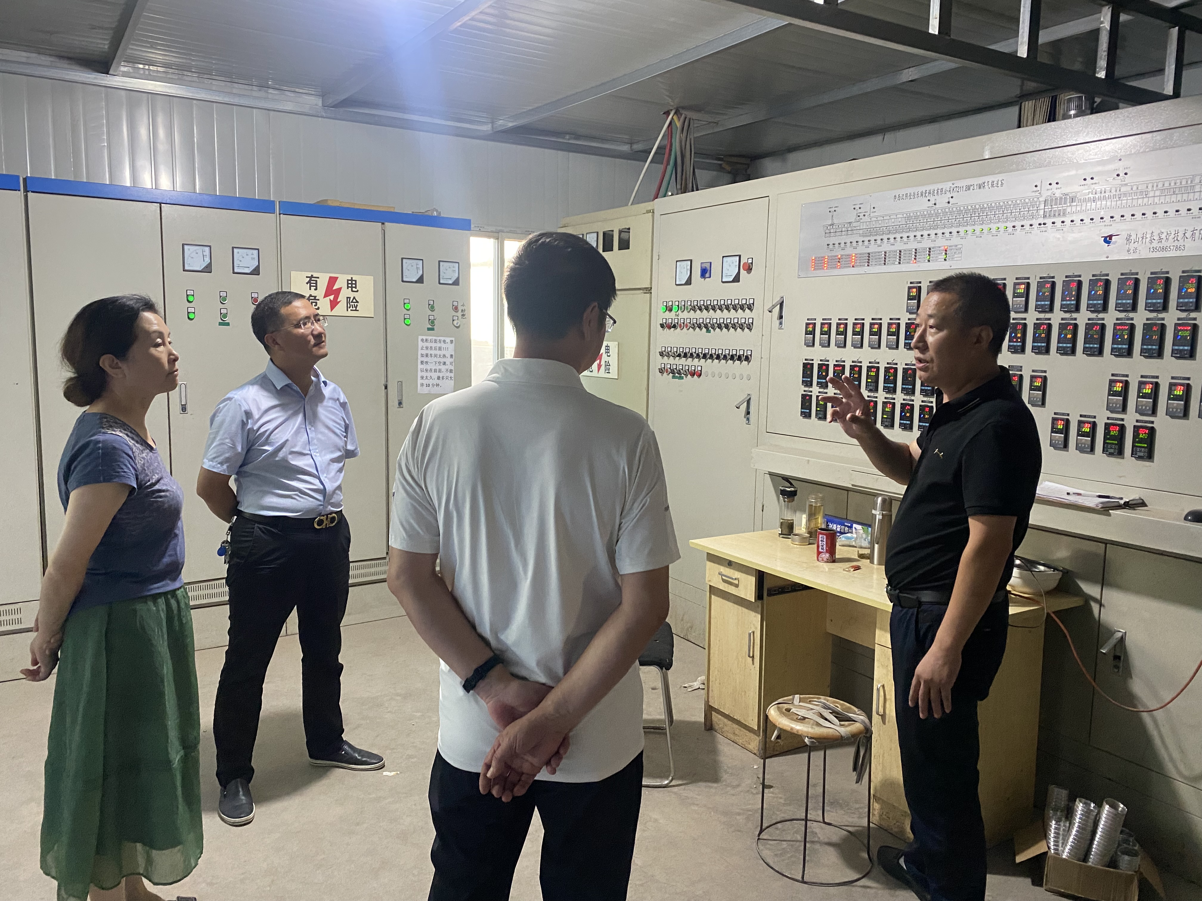 市发改委、市财政局到汉阴检查县域经济高质量发展项目