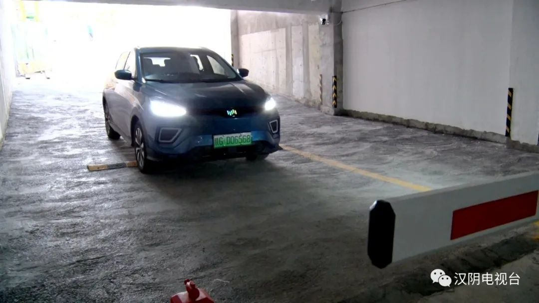 汉阴：老体育场地下人防停车库部分区域对外开放