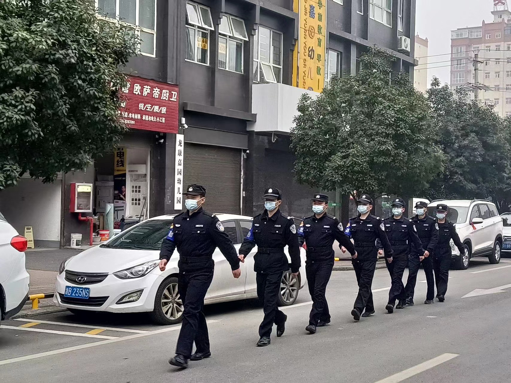 涧池派出所：开启“护学模式”
