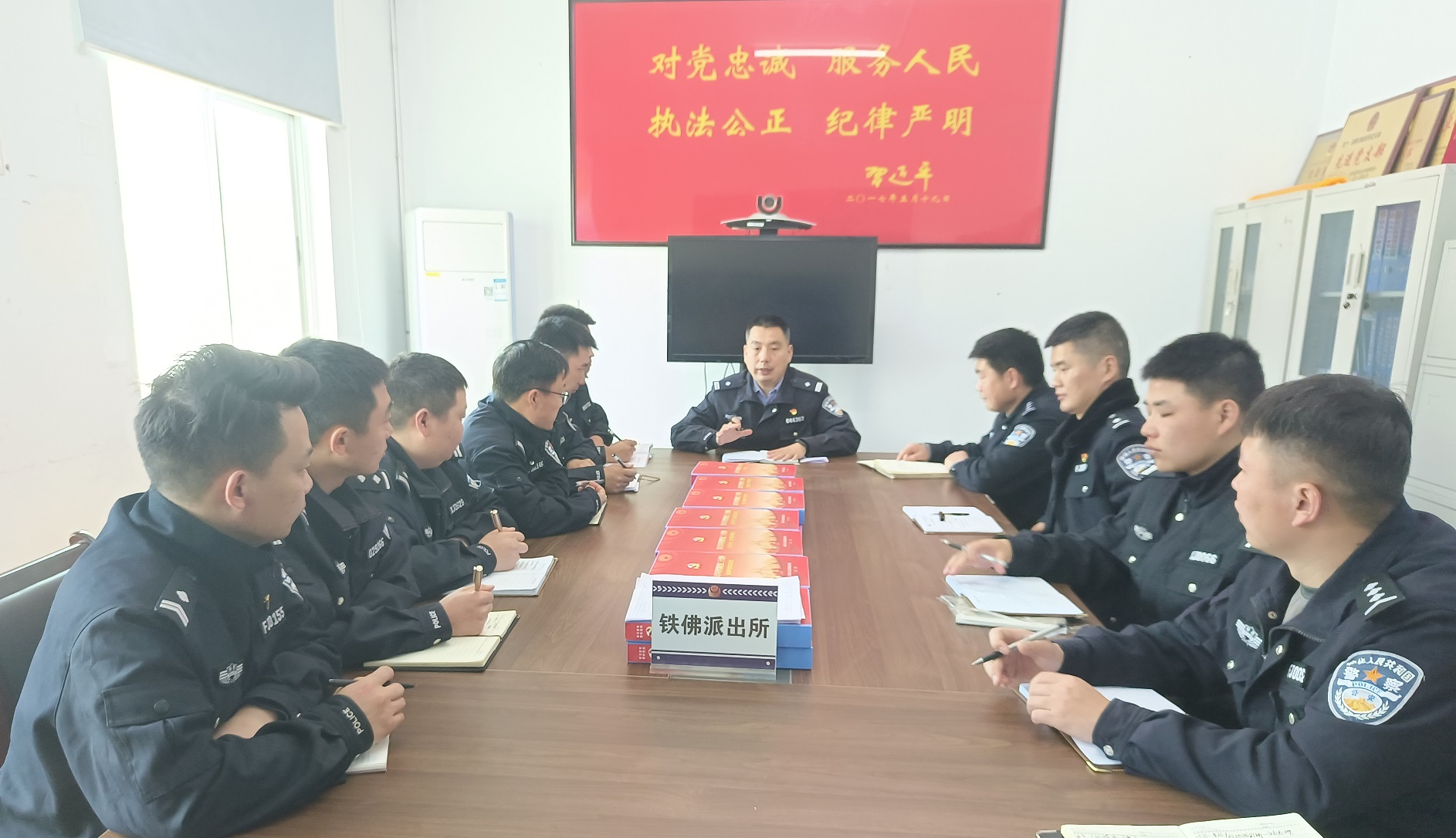 春季守护行动｜铁佛中队紧抓四项举措护航道路交通安全
