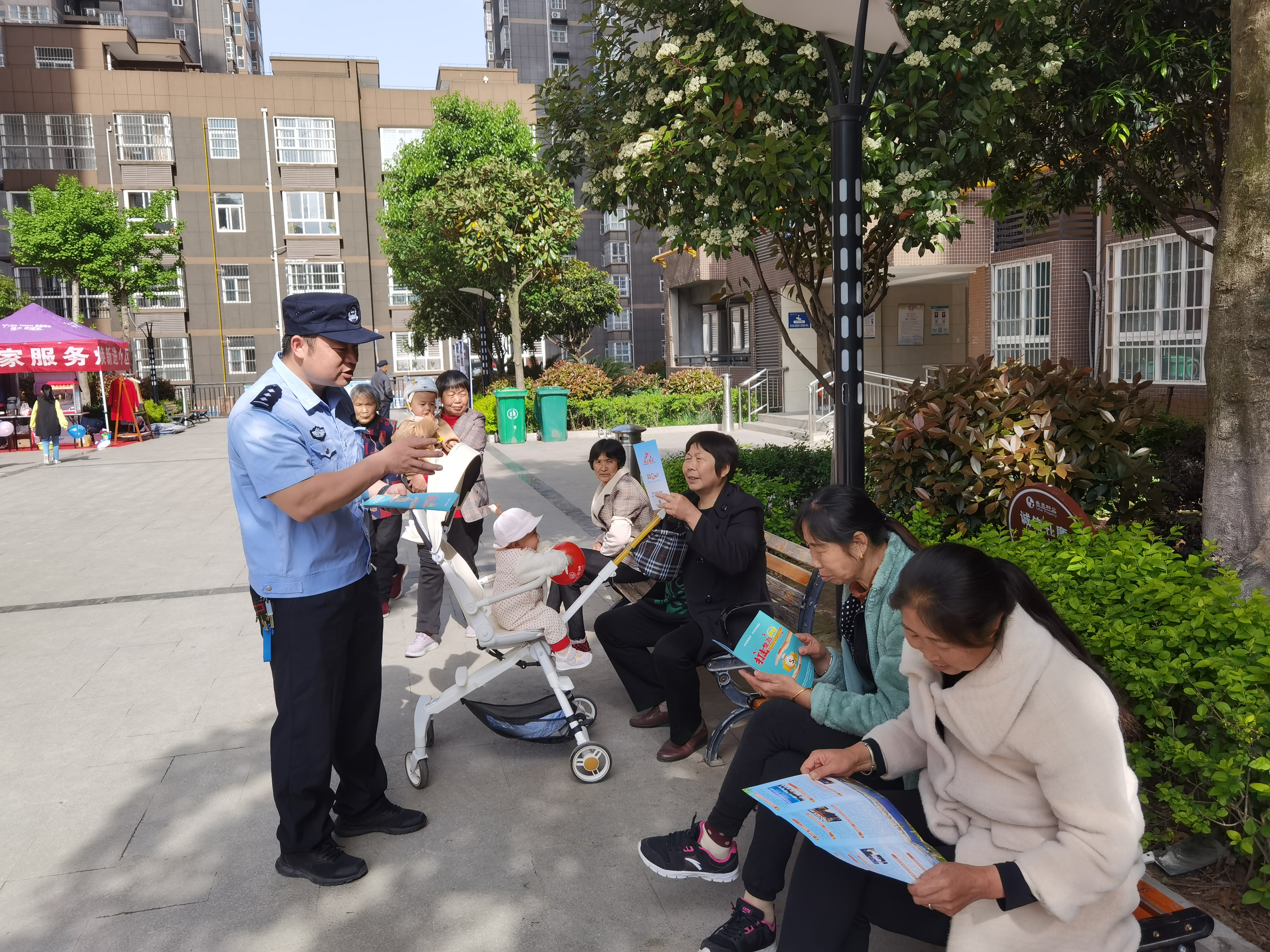 城关派出所：反诈宣传进社区 安全防范深入人心