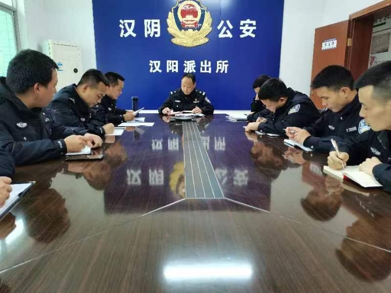 汉阳派出所：“三抓三提”促干部能力作风大提升