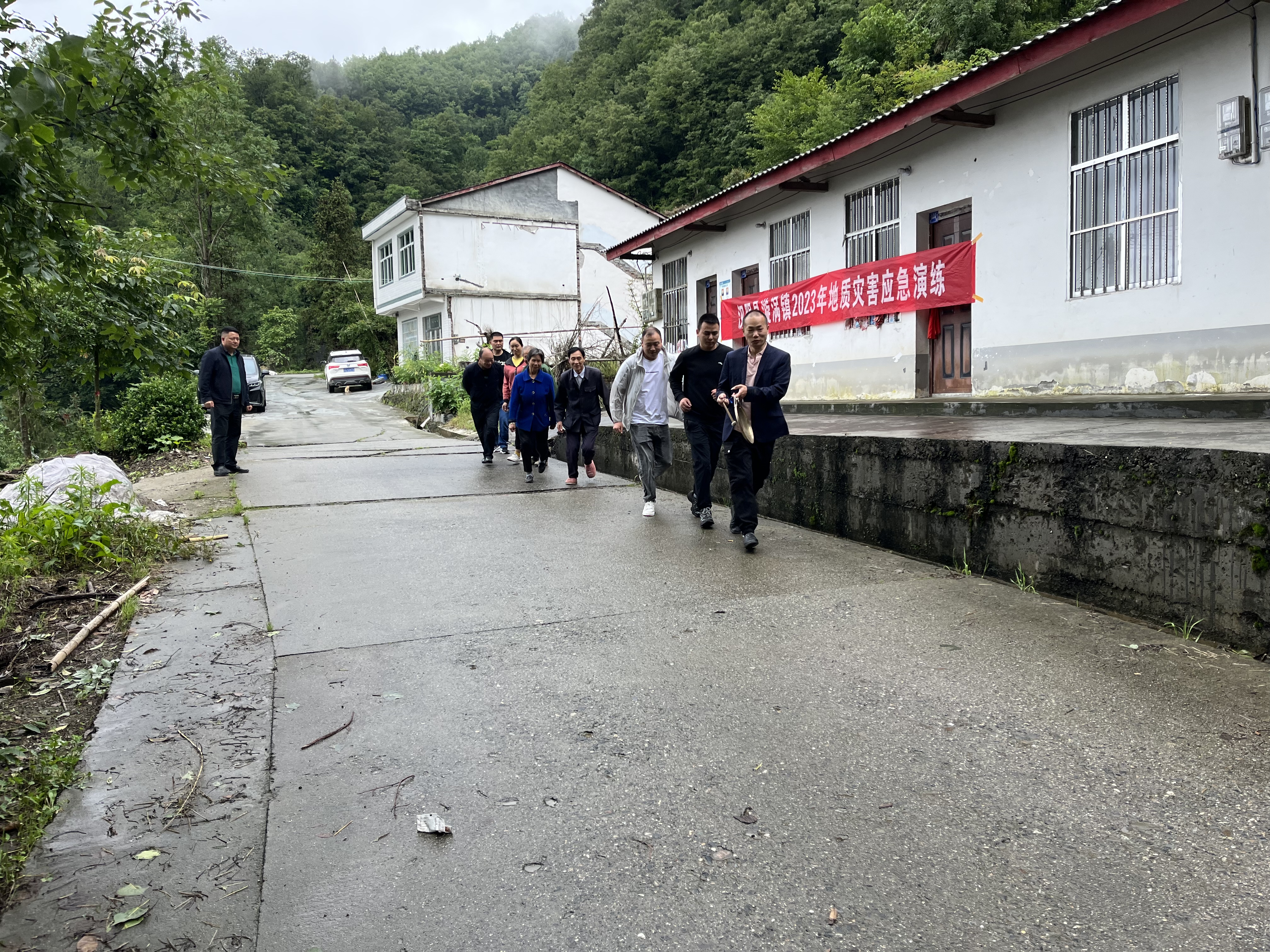 漩涡镇：以练促防 筑牢地质灾害“防御墙”