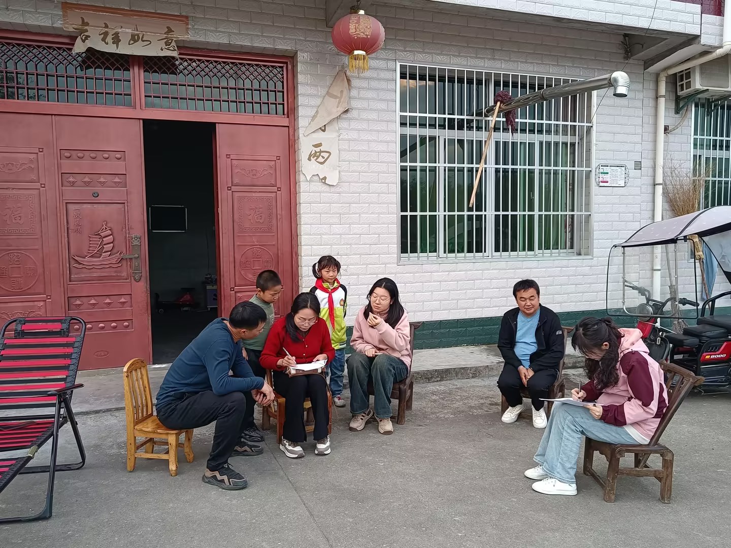 汉阴县平梁镇中心小学：精准资助 济困助学