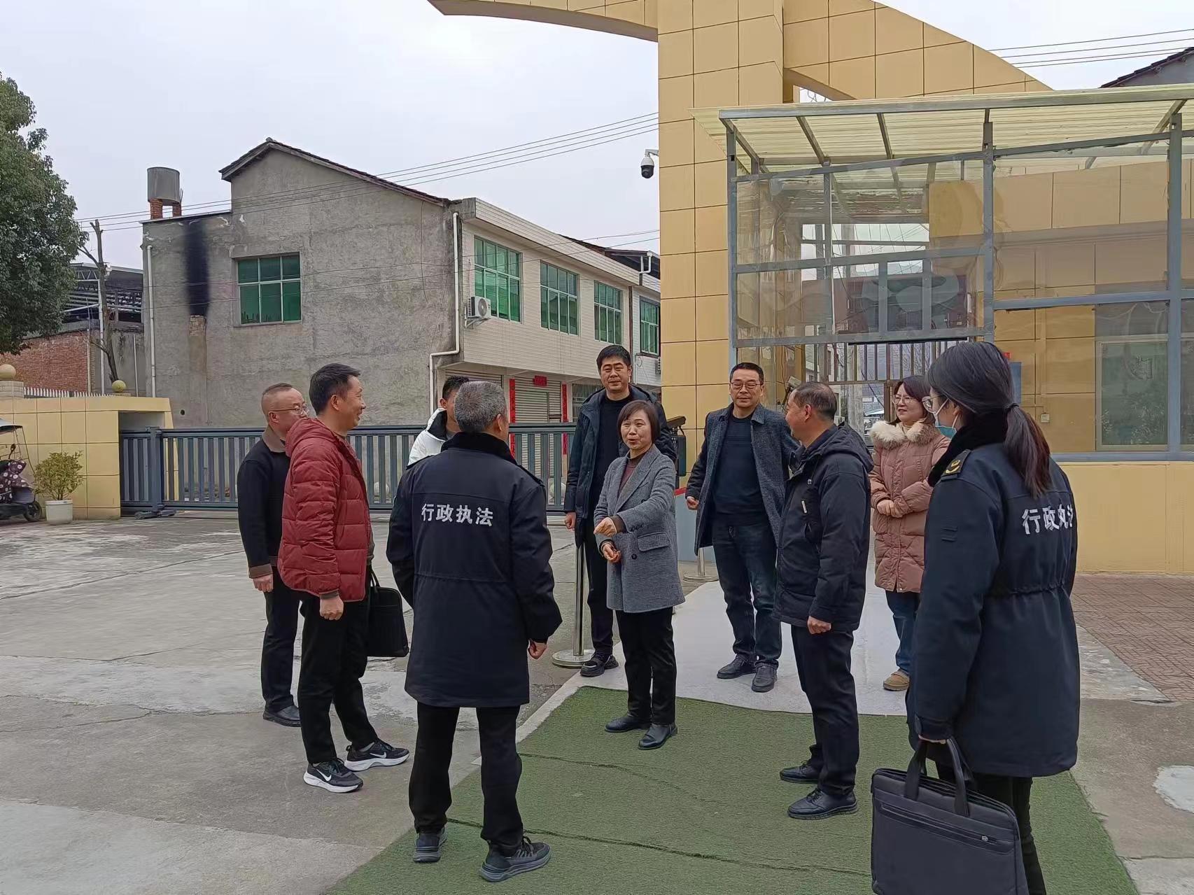 县政协副主席唐志惠到双乳镇检查校园食品安全工作