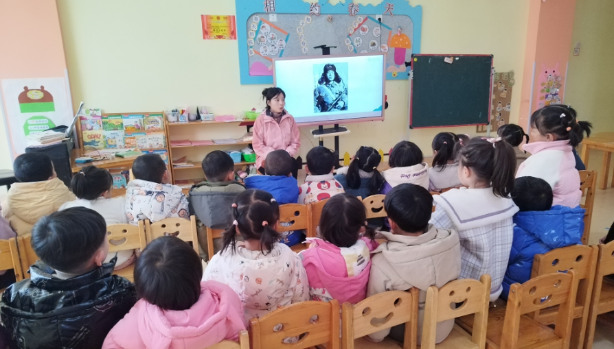 学雷锋 做雷锋 践行动——汉阴县凤台幼儿园开展学习雷锋主题活动