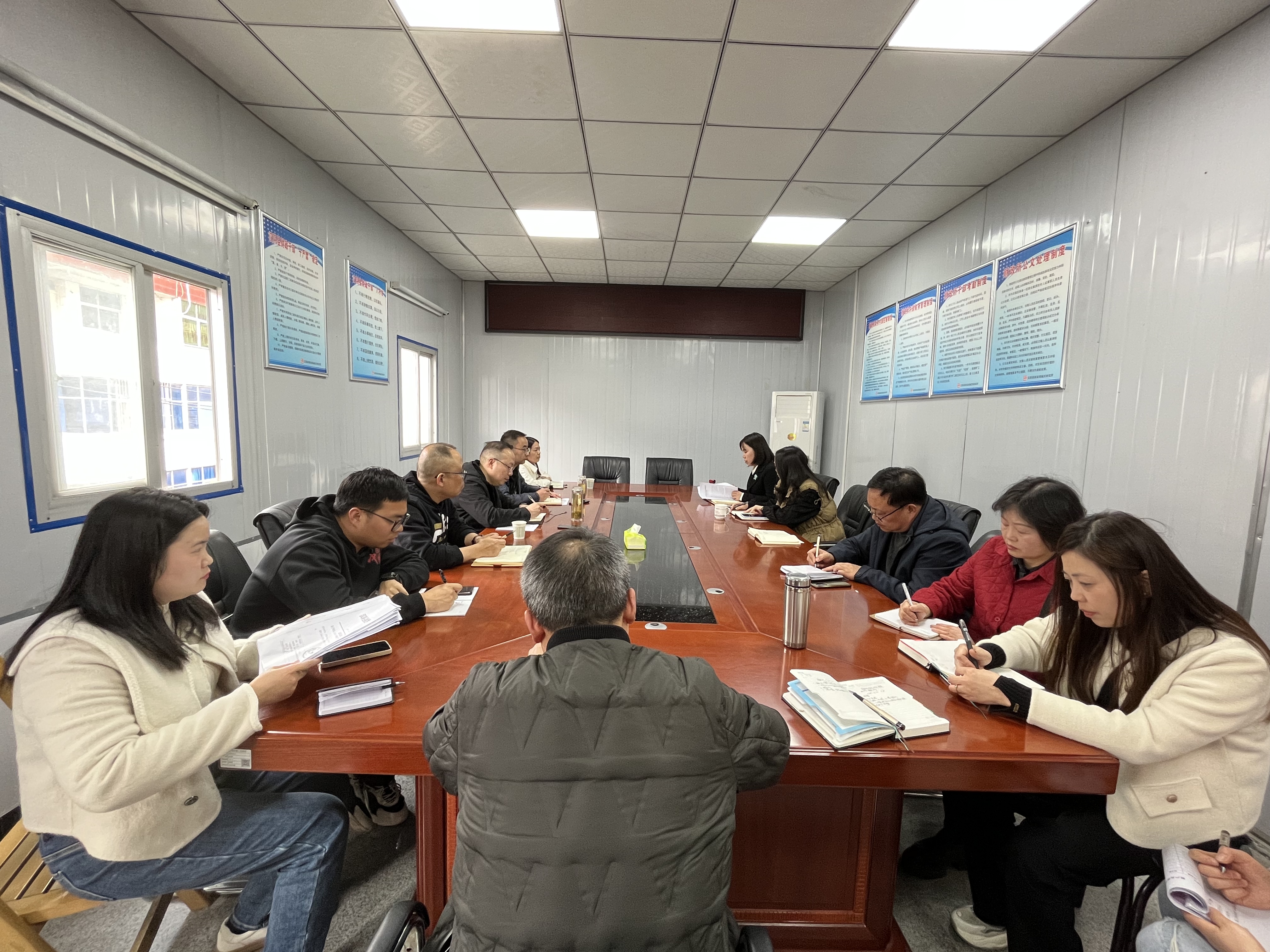 城关镇财政所：凝心聚力开好局 砥砺奋进谱新篇