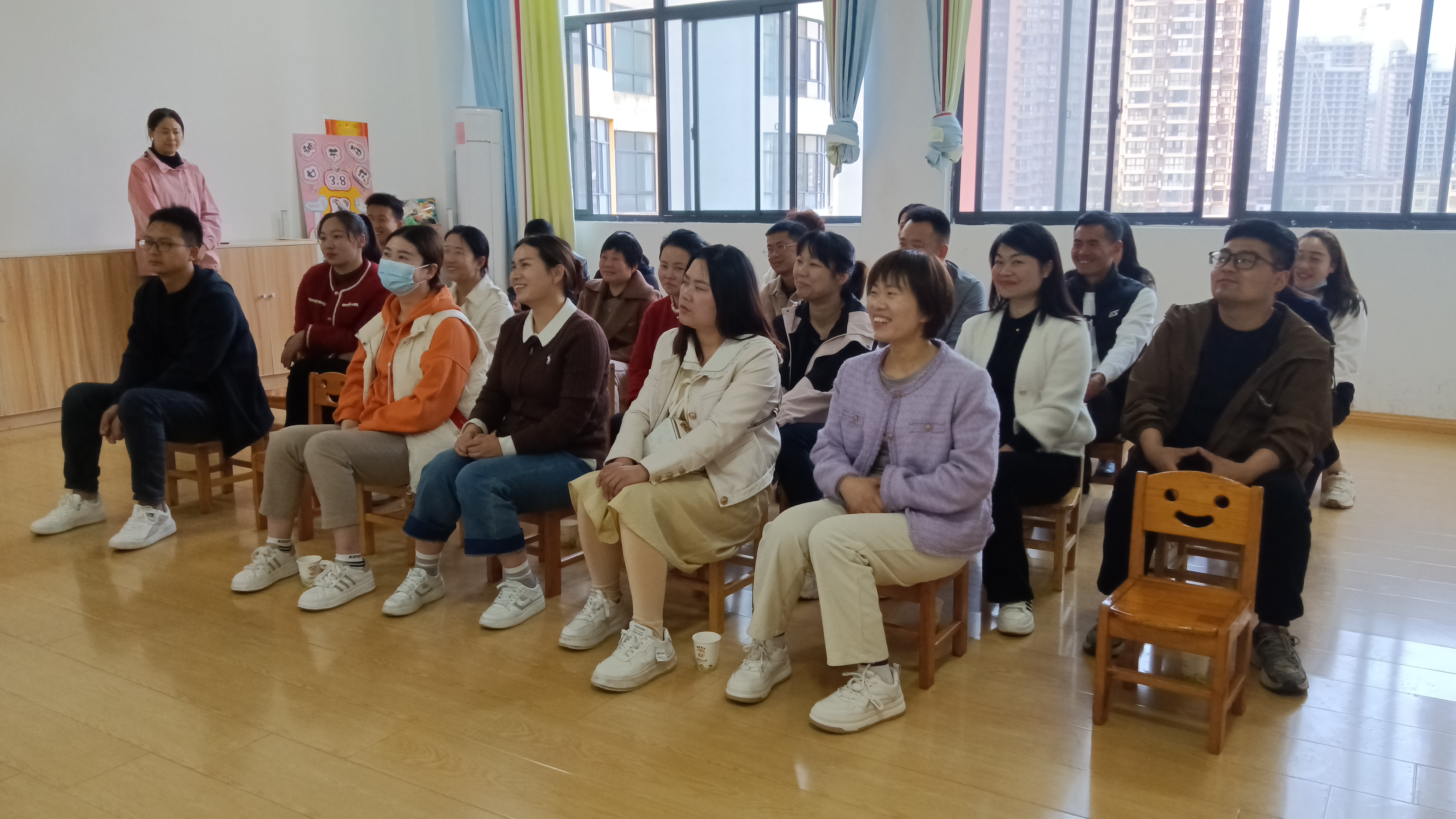 汉阴县凤台幼儿园召开 2024年春季学期班级家长会