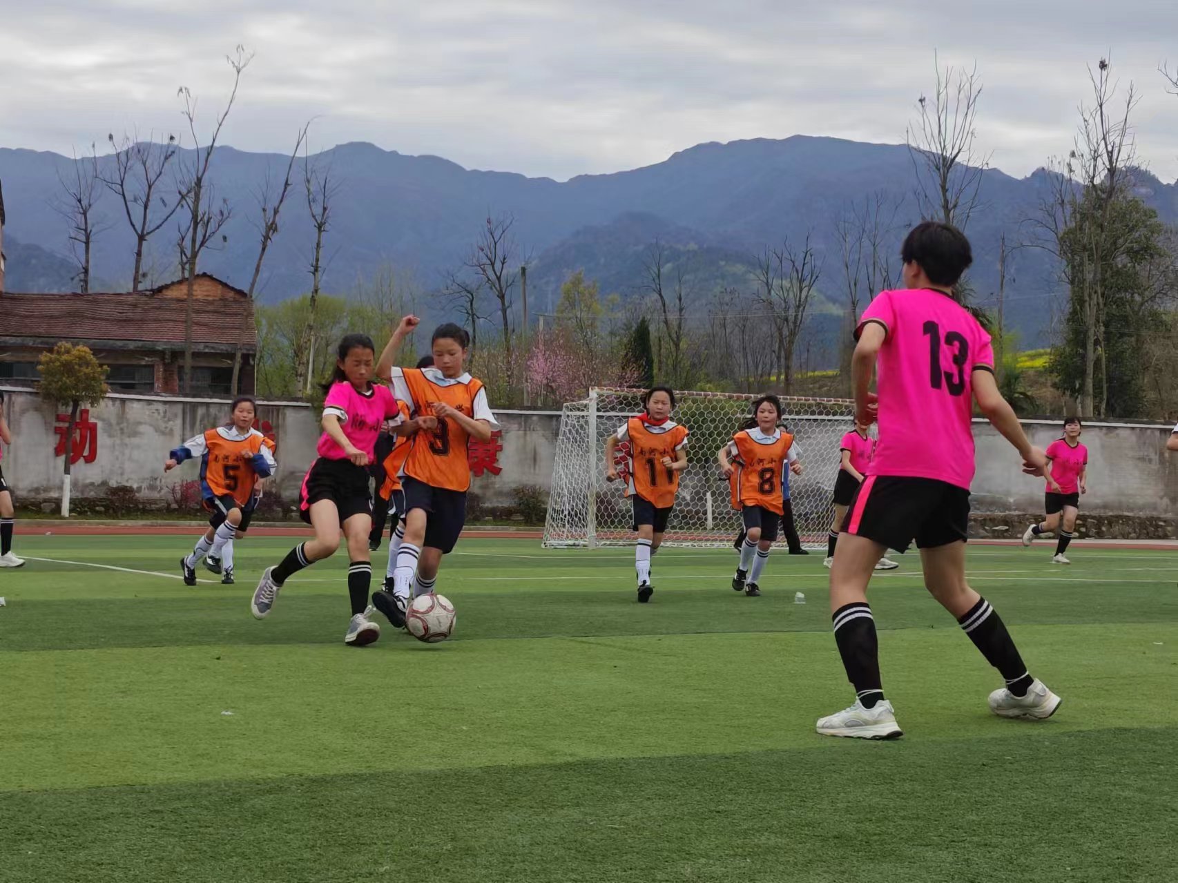 汉阴县涧池镇小学教育集团开展2024年校园足球赛