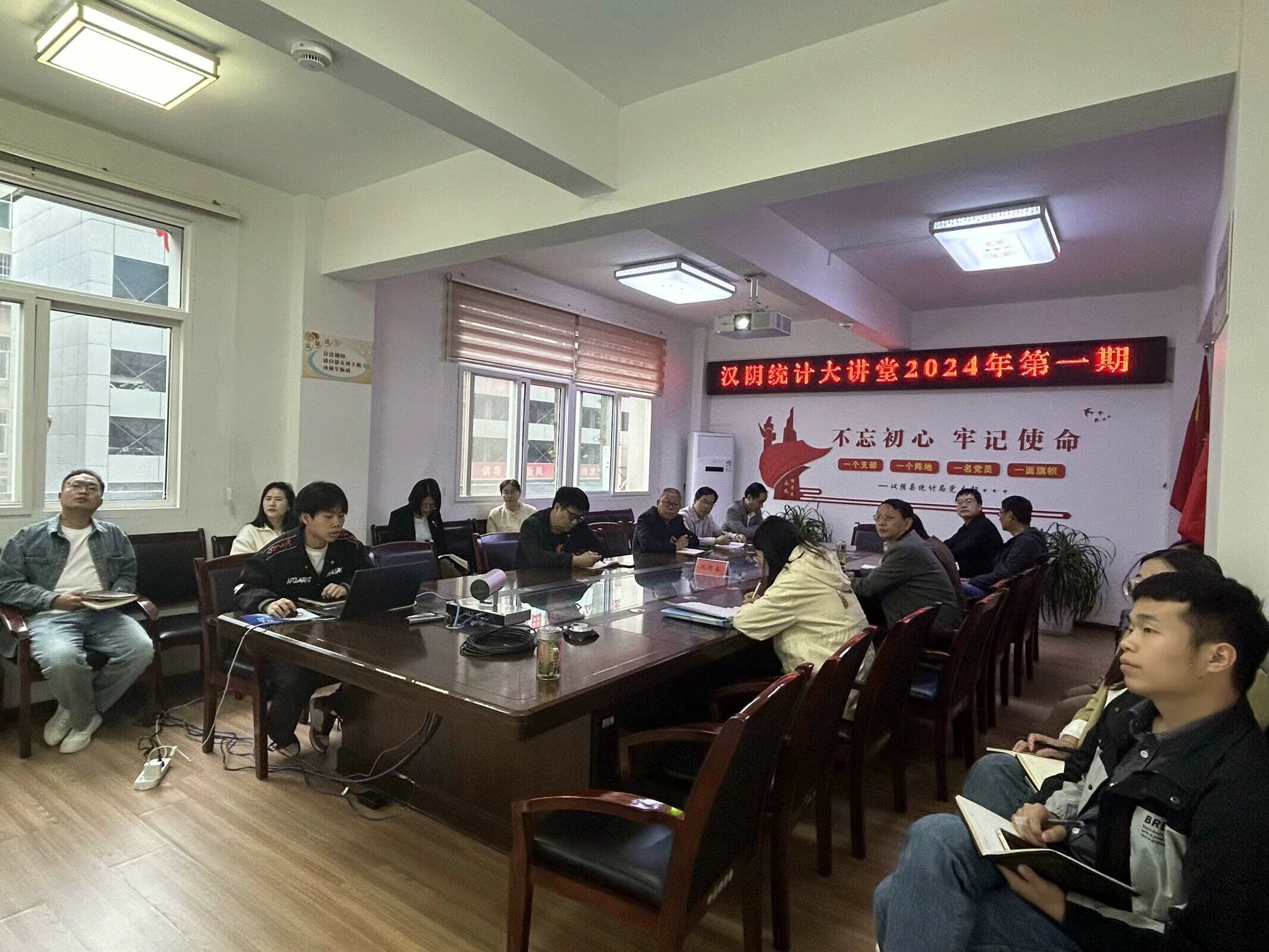 录音曝光！民进党议员私下痛骂赖清德“超级蠢、没道德”