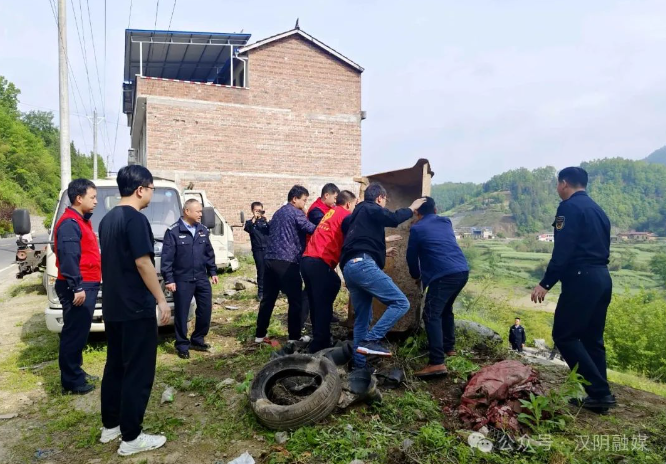 汉阳镇：学“千万工程”经验 抓人居环境整治