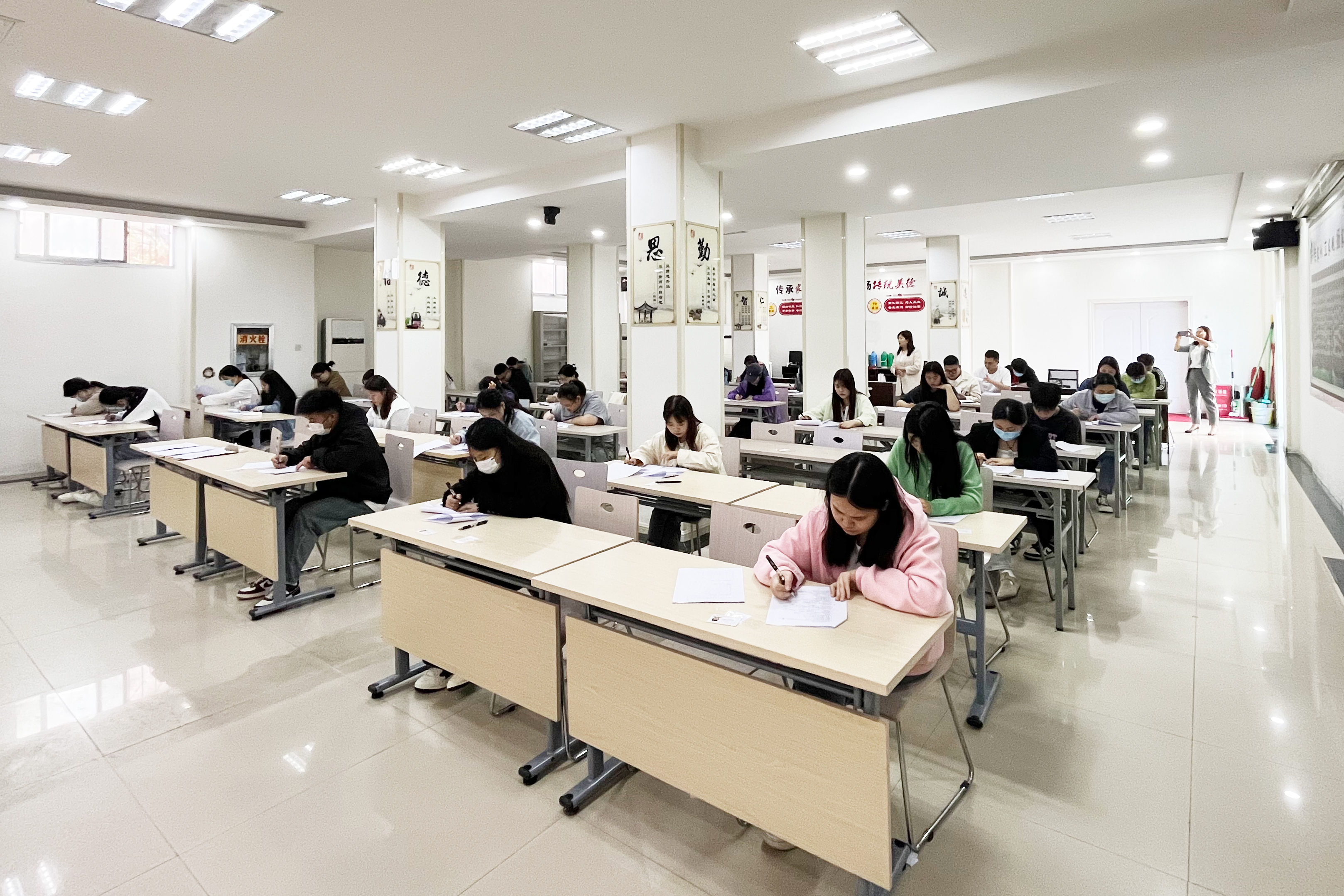 （聚焦海峡论坛）首届闽台渔业合作论坛在厦门举行