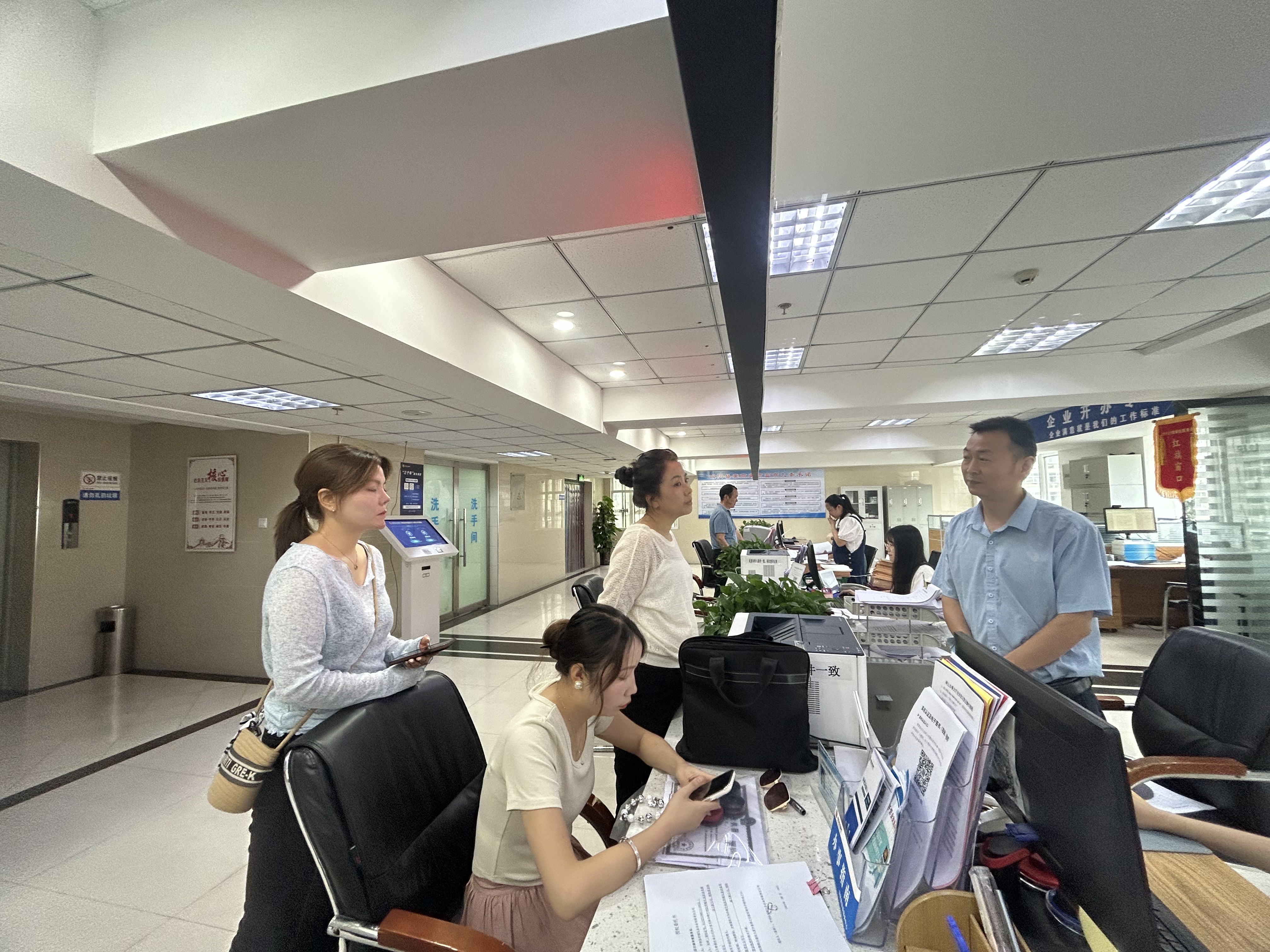 汉阴：“四聚焦”激发政务服务“增值力”