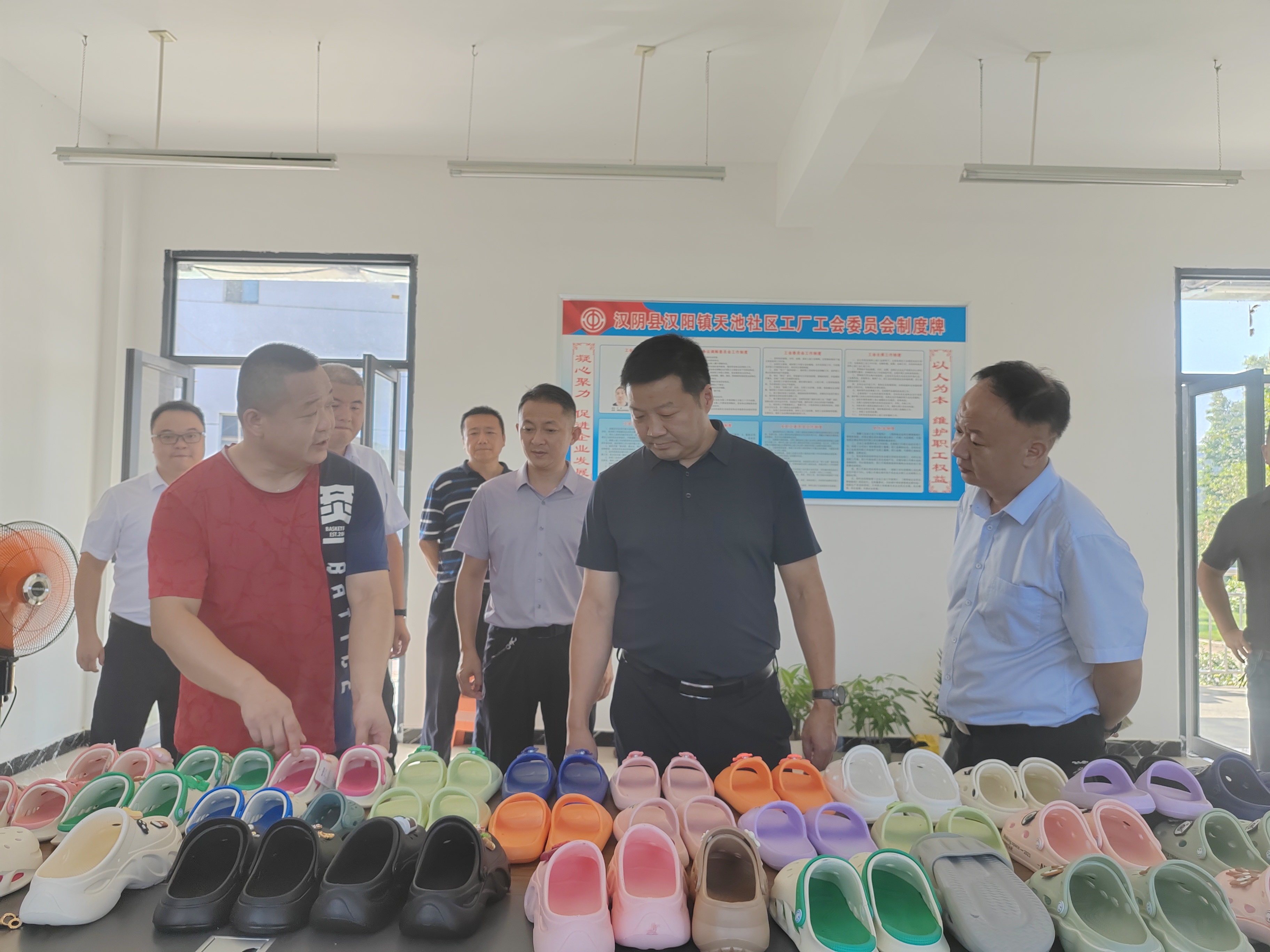 县委常委、组织部部长李万华到汉阳镇调研督导当前重点工作