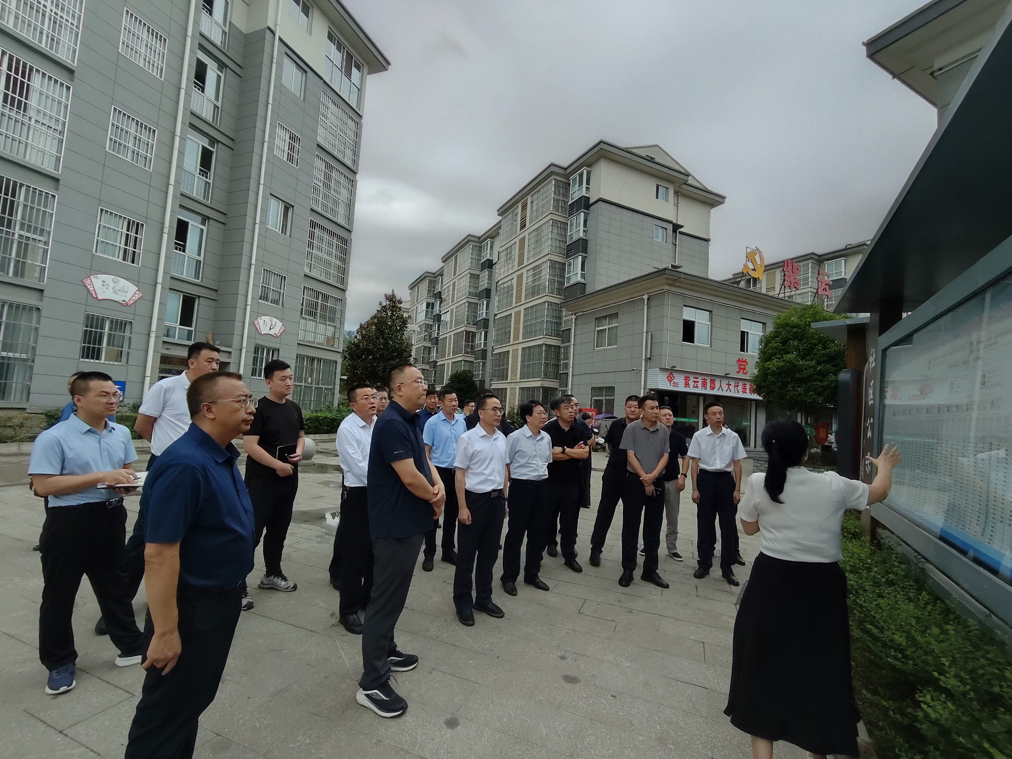 延安市委社会工作部部长、“两新”工委书记 黄利荣一行来汉阴考察调研“321”基层治理工作