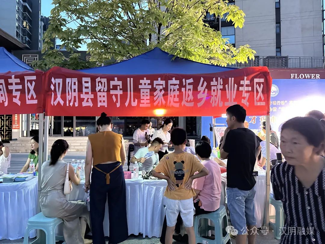 中国首个“全球通办”婚姻登记场所在厦门鼓浪屿启用