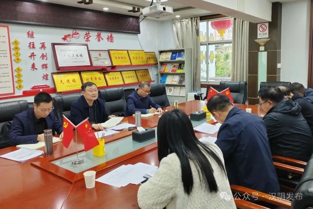 汉阴：县委常委、纪委书记、监委主任唐如刚到平梁镇、双河口镇调研督导当前重点工作