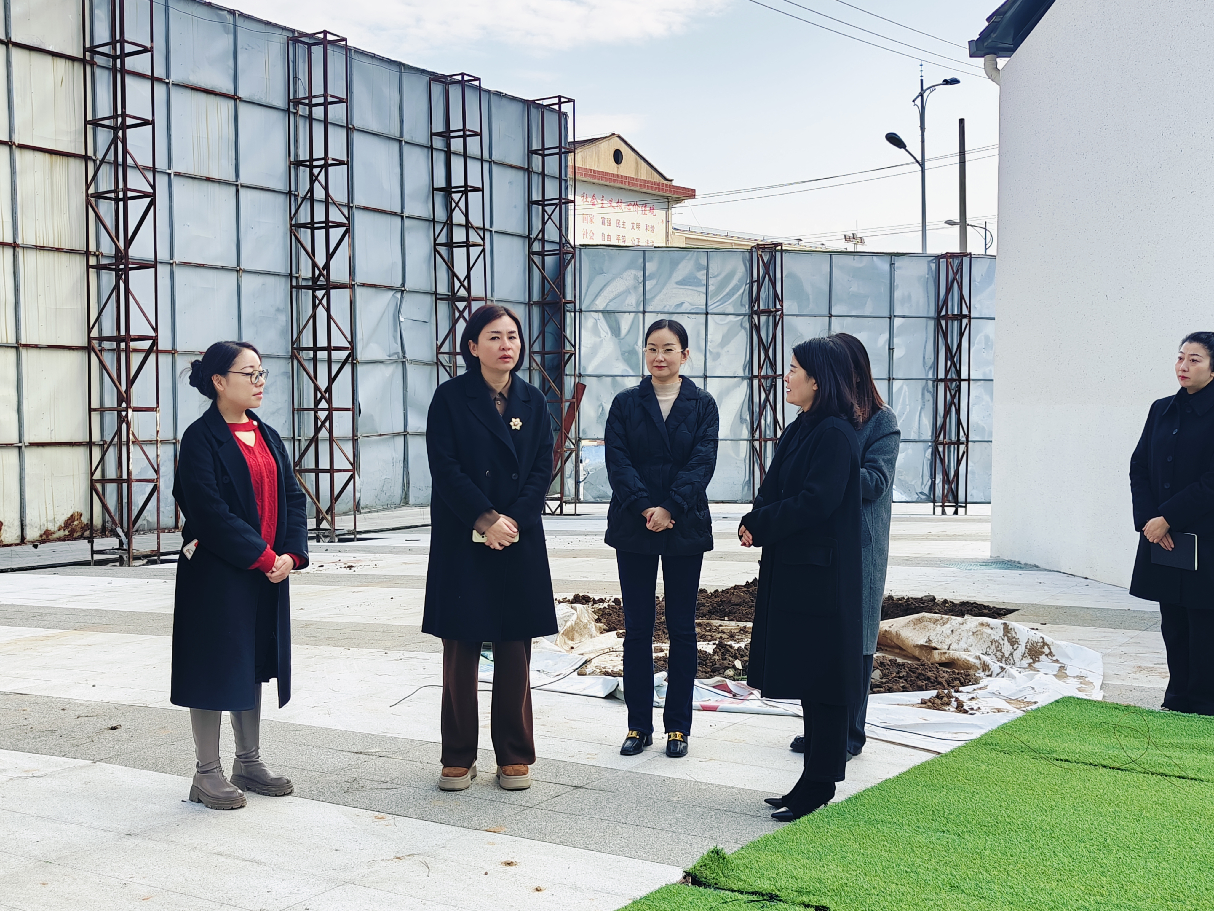 市科协主席马文艳来汉阴调研指导科技馆建设