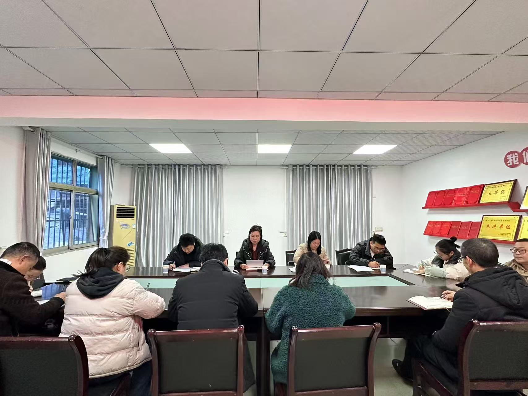 县财政局在蒲溪镇督导近期财政重点工作