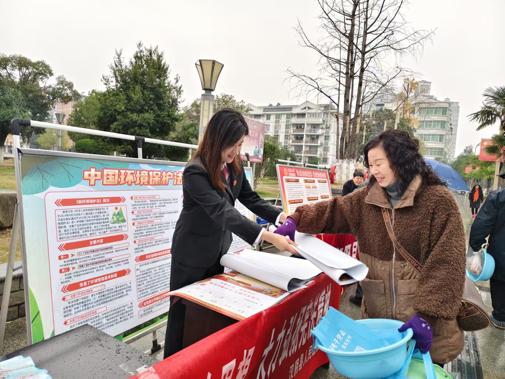 司法护航绿水青山 法治共筑绿色未来