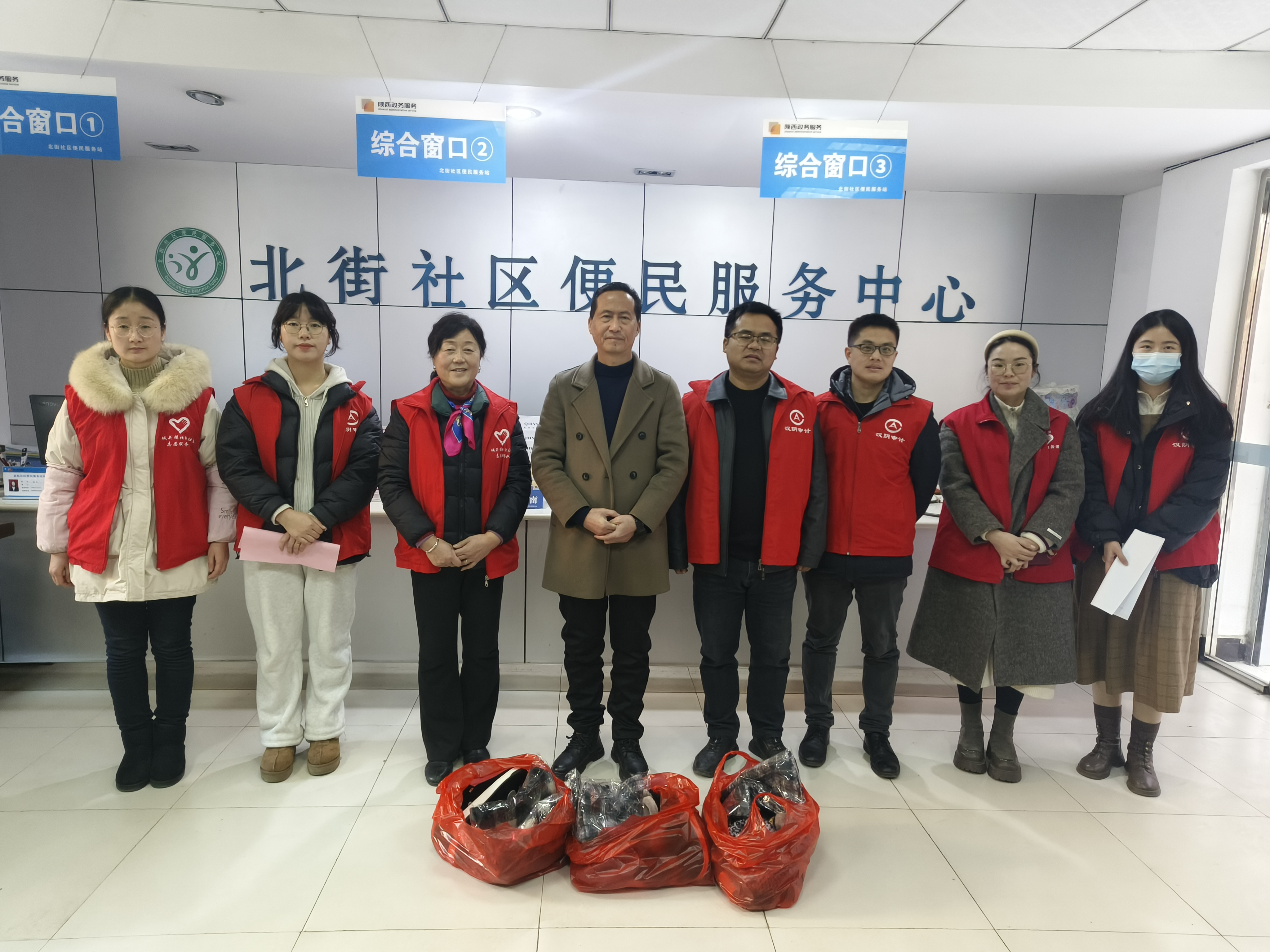 汉阴县城关镇北街社区：点亮微心愿 温暖送到家