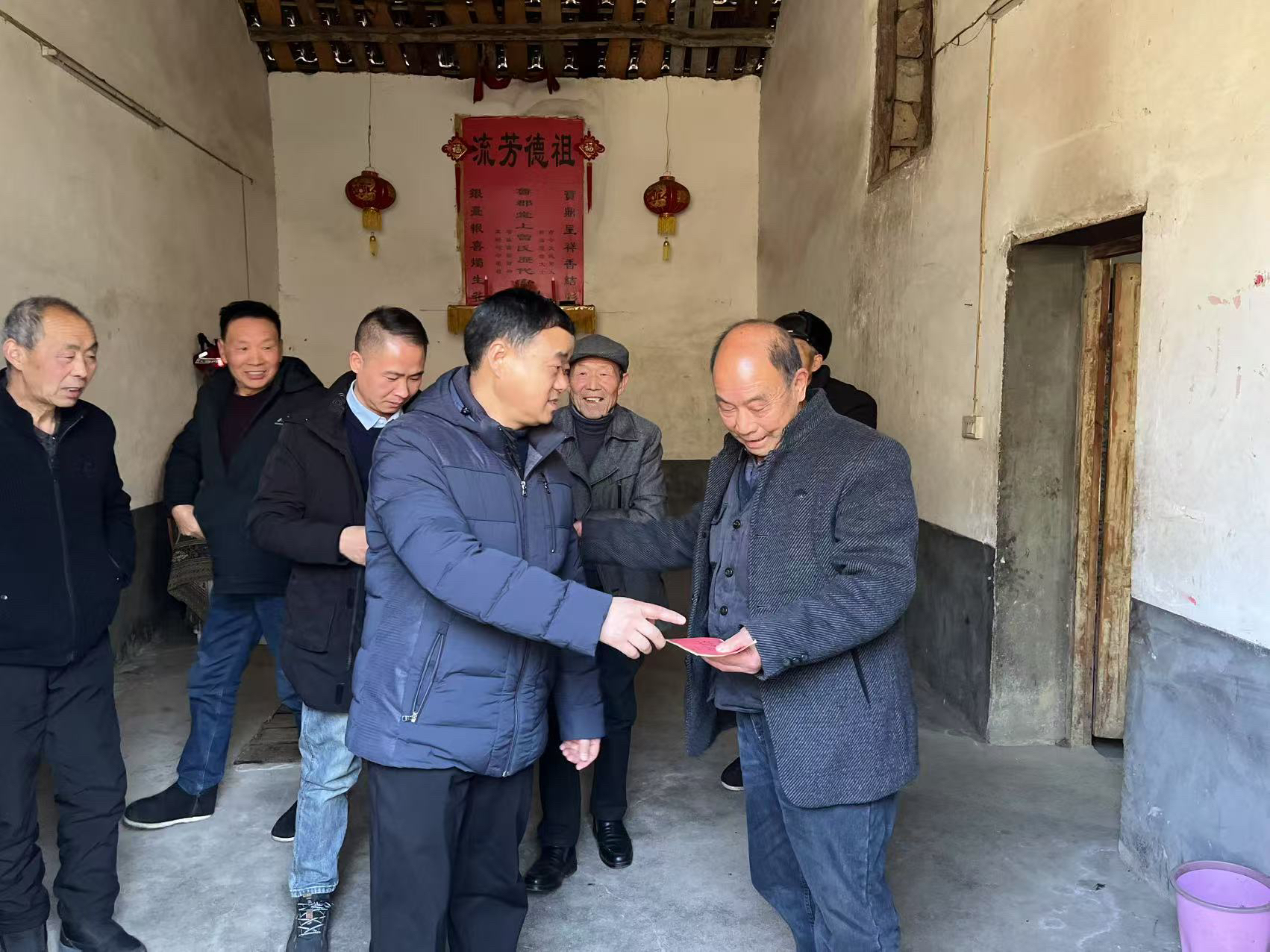副县长王侠军到汉阳镇开展春节前走访慰问活动