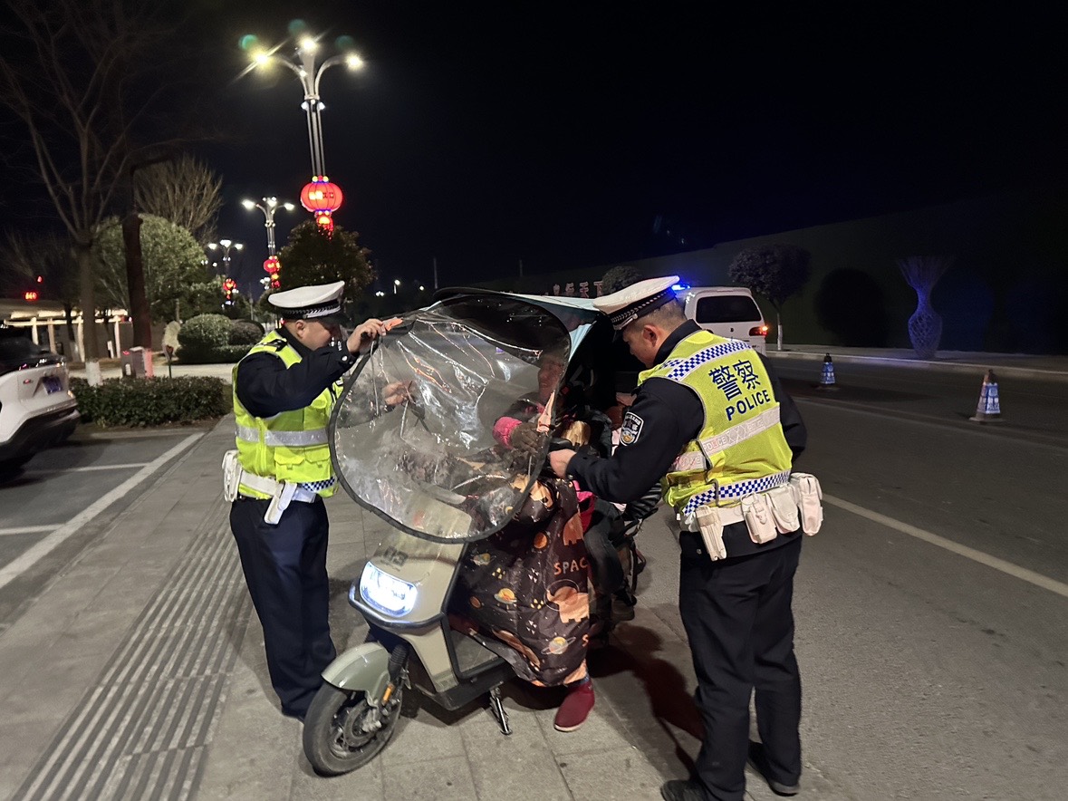 哈萨克斯坦“中国旅游年”在阿斯塔纳开幕