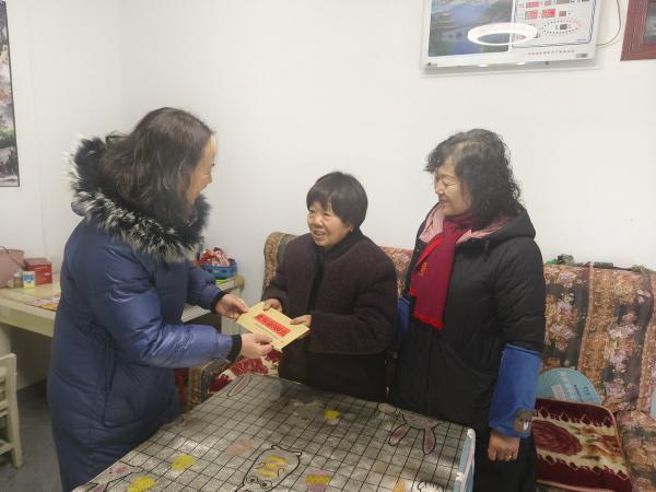 汉阴县城关镇北街社区：新春送暖，共话军民鱼水情