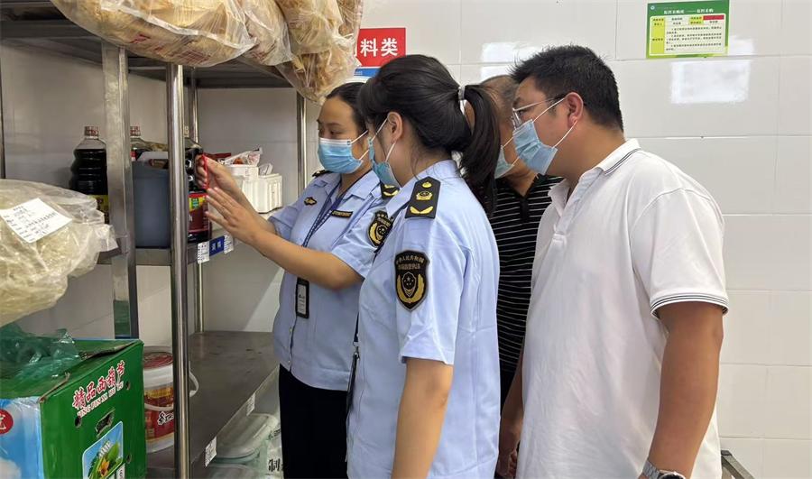蒲溪镇开展食品安全检查 守牢食品安全底线