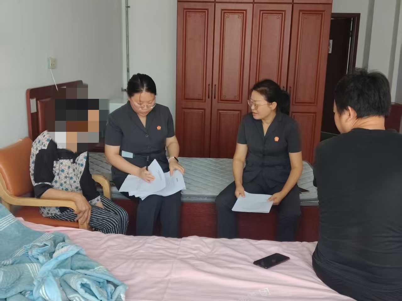 汉阴：上门立案有温度 司法护老暖人心