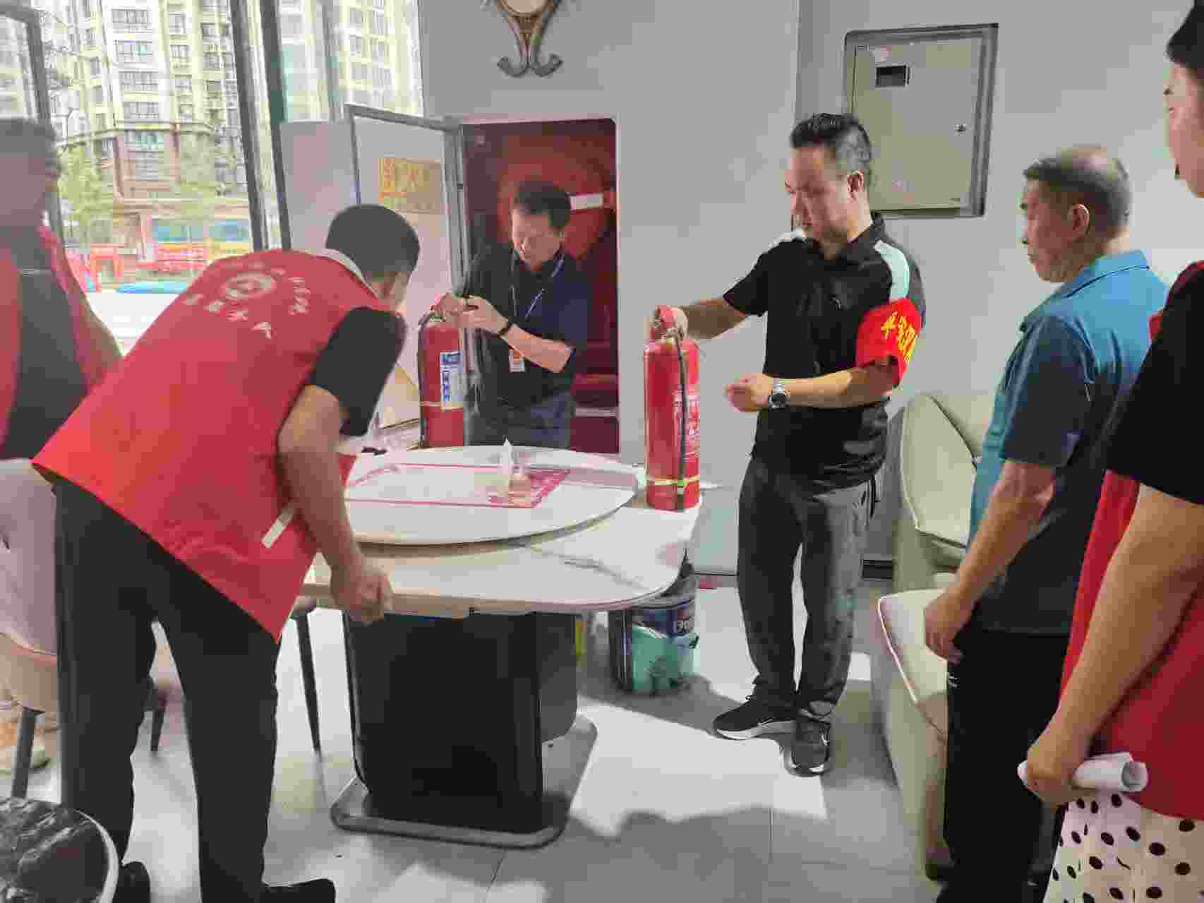 城关镇城东社区：共筑安全防线 守护万家平安