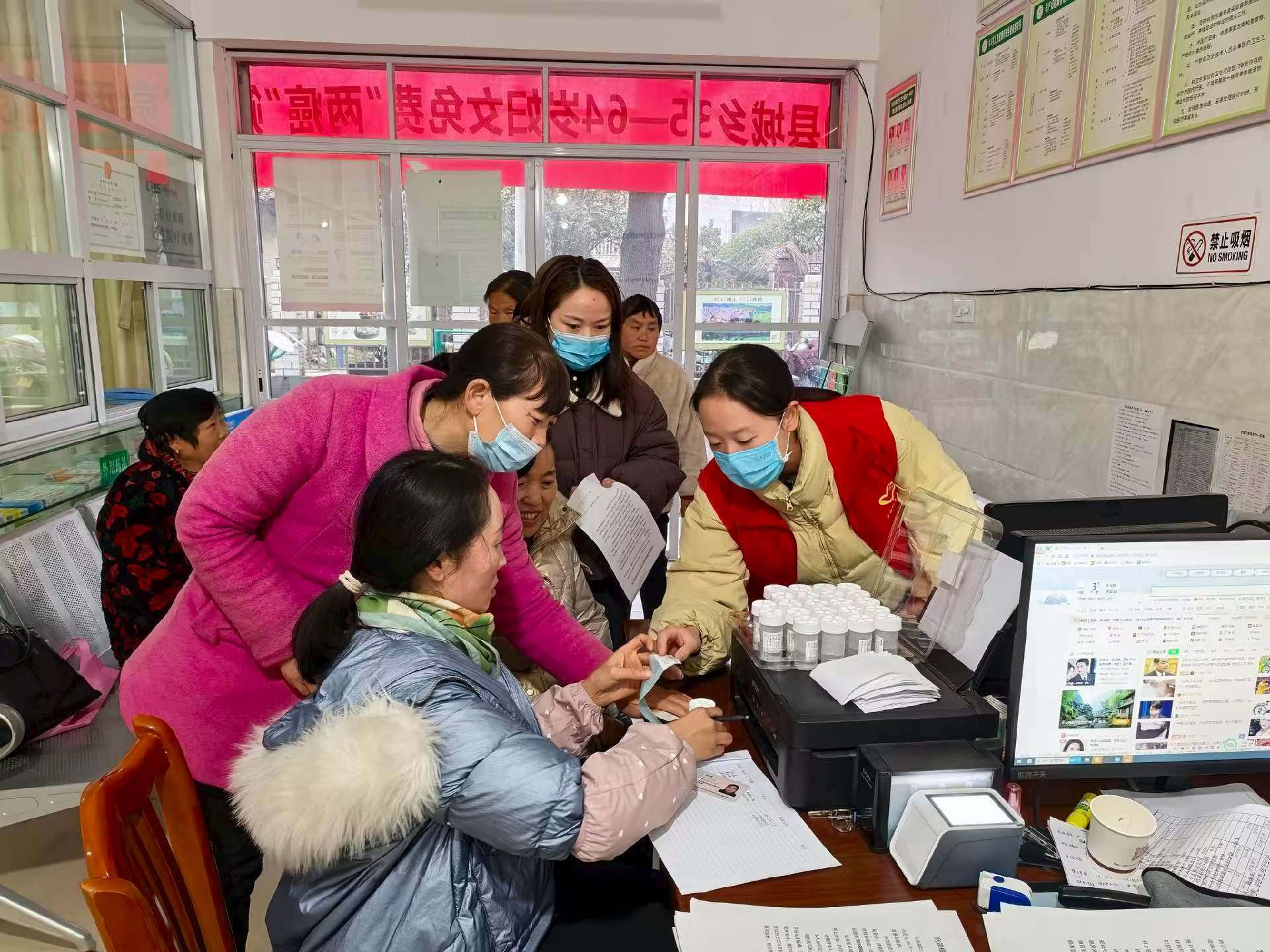 汉阴县城关镇开展“两癌”筛查 呵护女性健康	