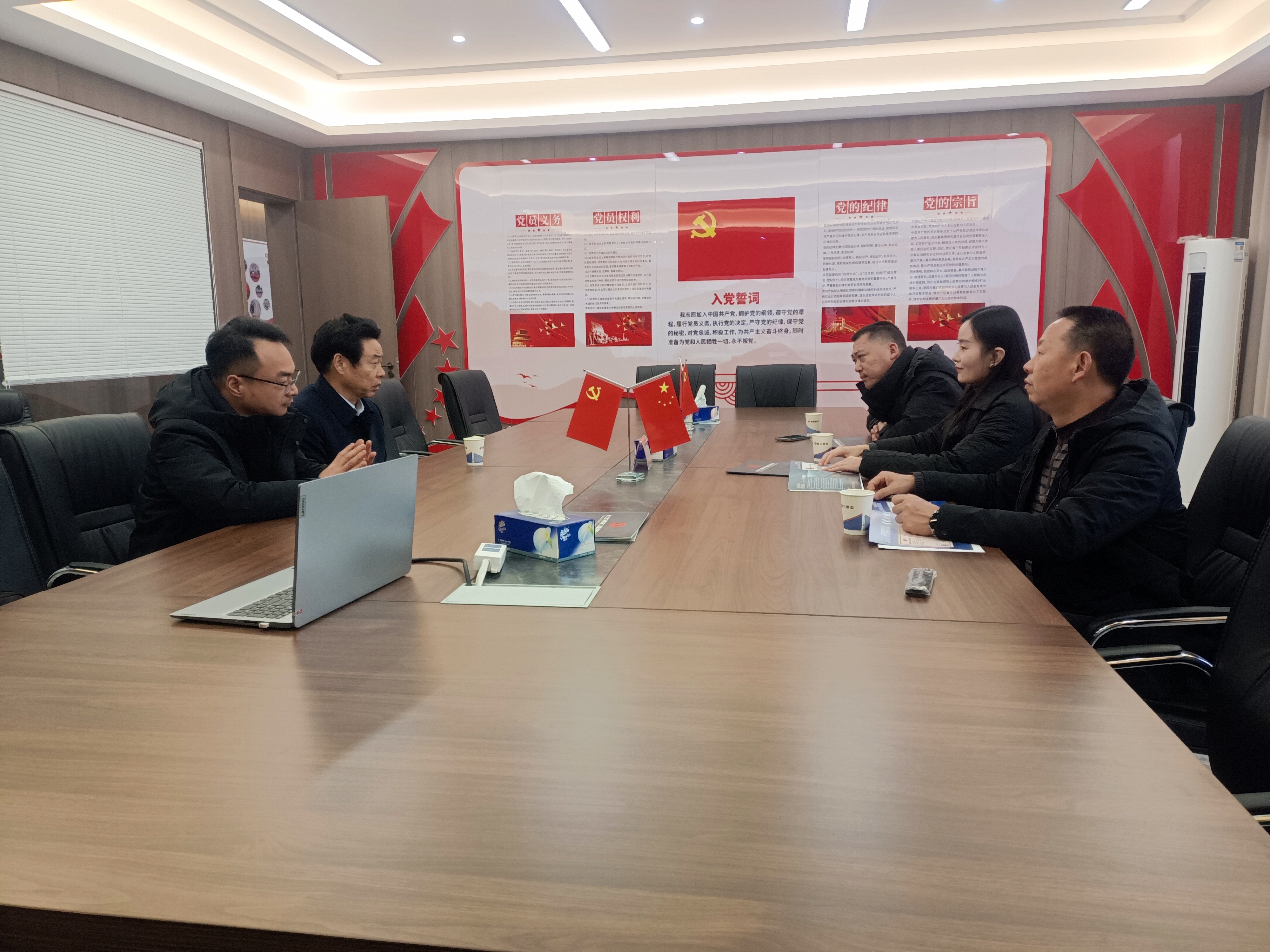 汉阴县工商联赴宜昌市陕西商会考察交流