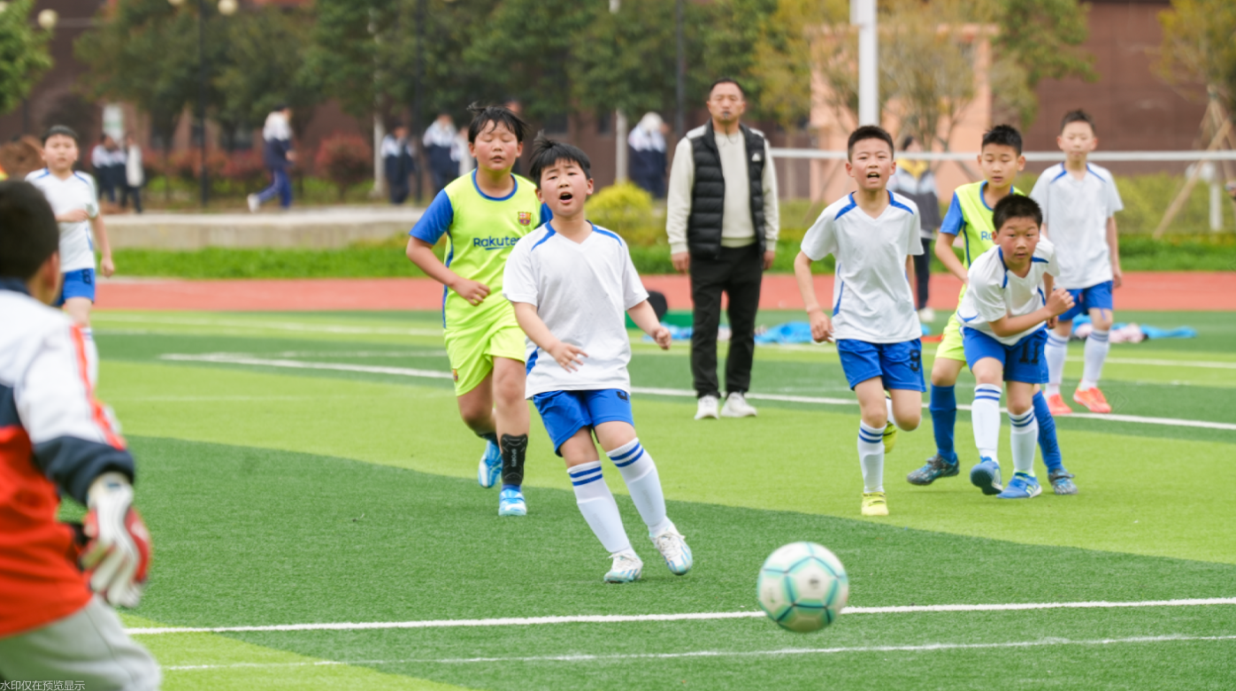 汉阴县第二小学校教共体足球联赛收官 冠亚军队伍将征战县级“校超”