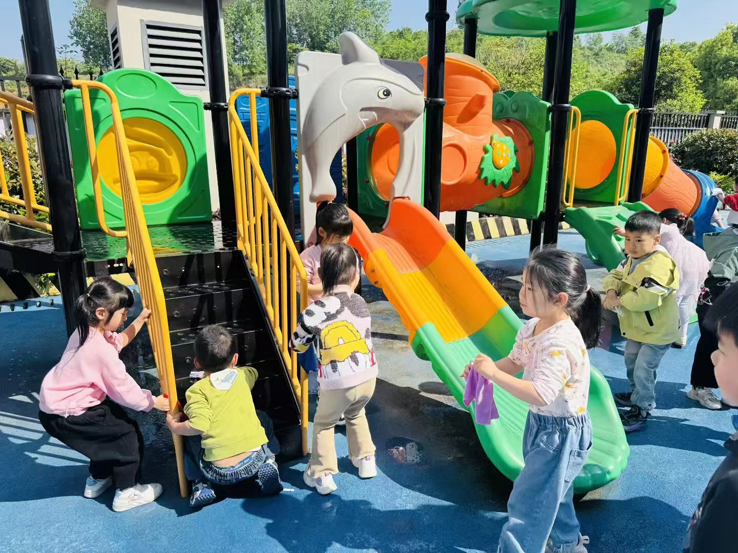 汉阴县第四幼儿园开展“禾润勤耕·劳动筑梦”系列活动