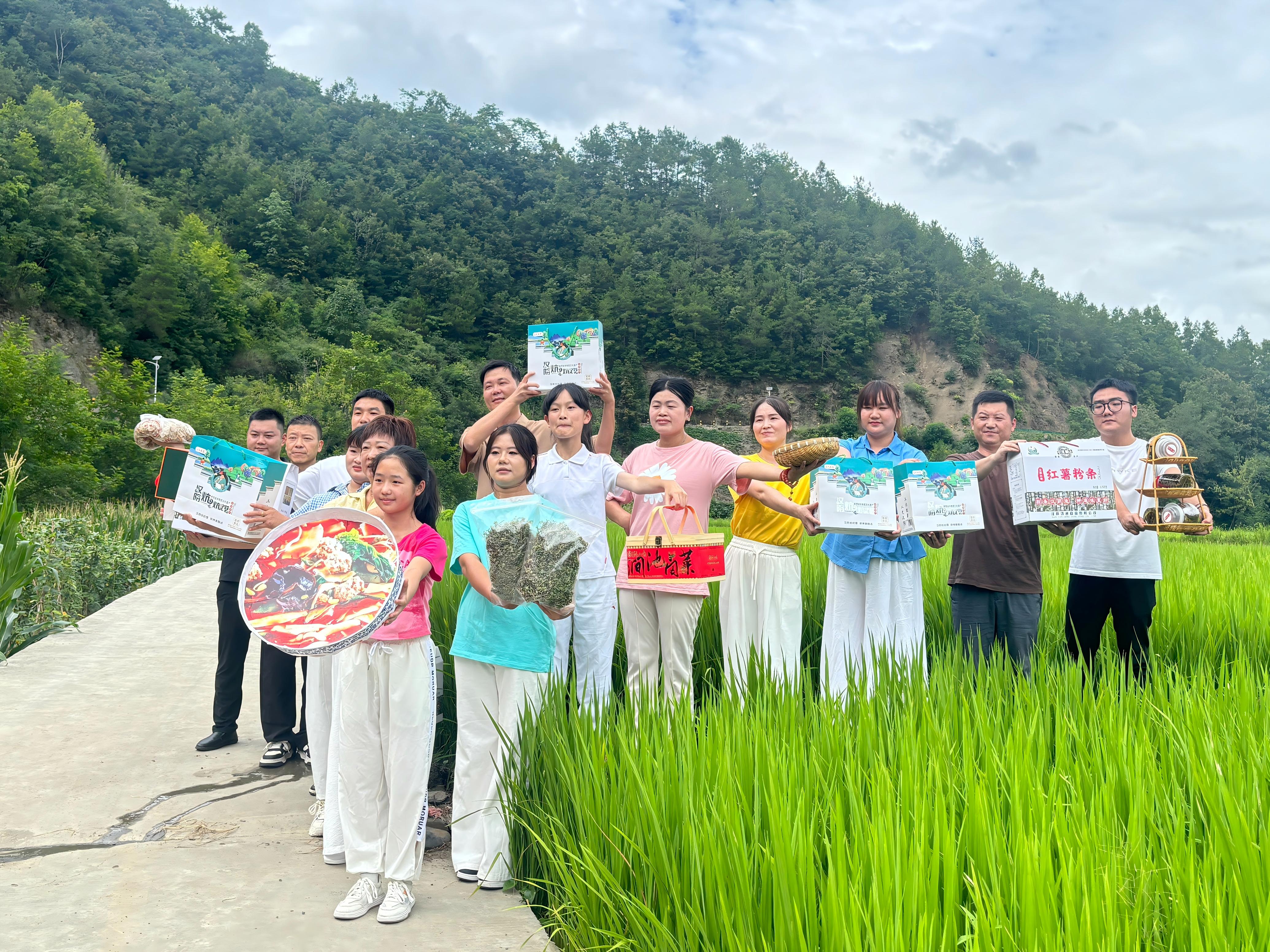 汉阴县涧池镇：唱响田间幸福曲 文化活水润民心