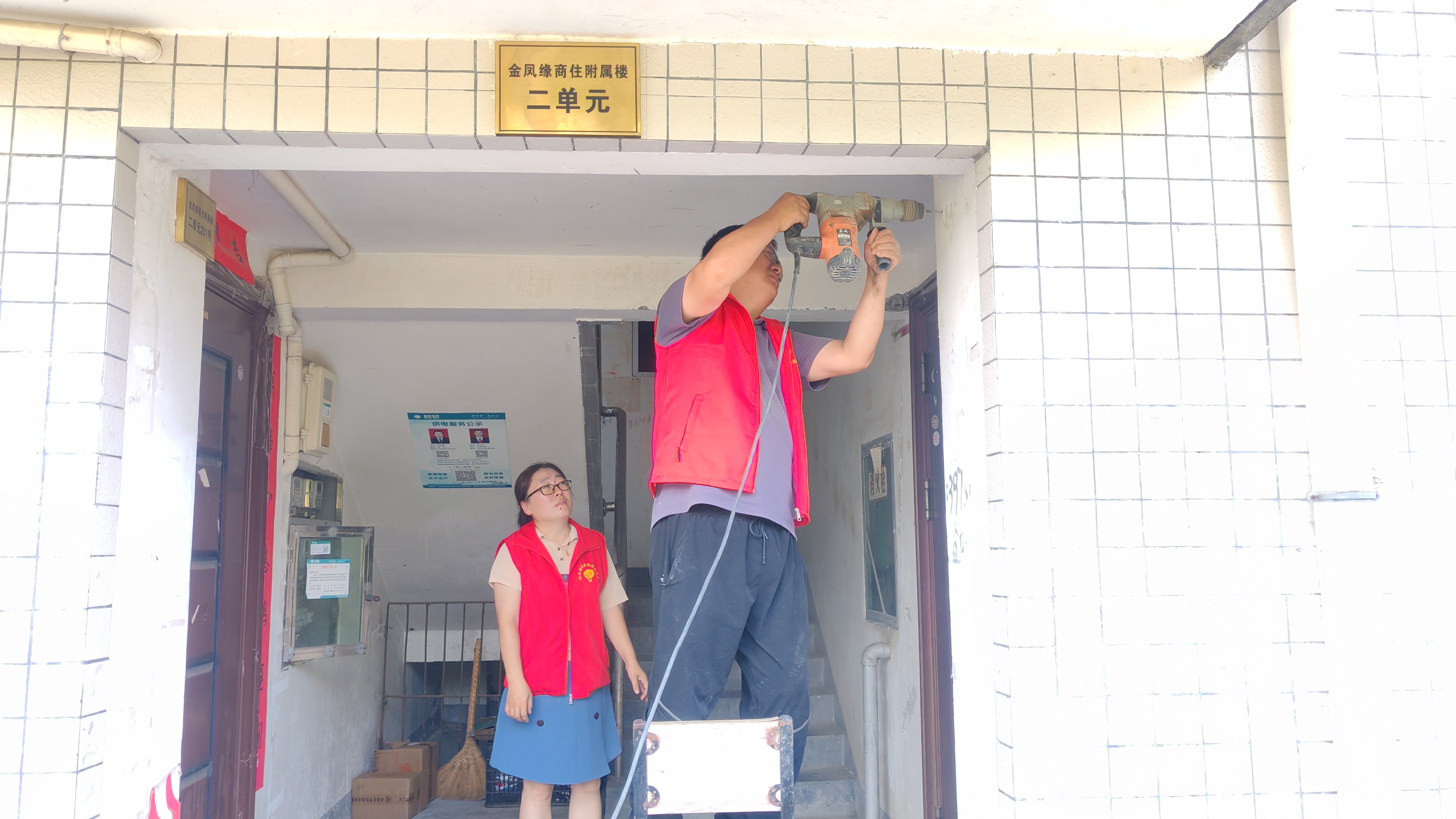 城关镇凤台社区：门牌“微更新” 服务“大提升”